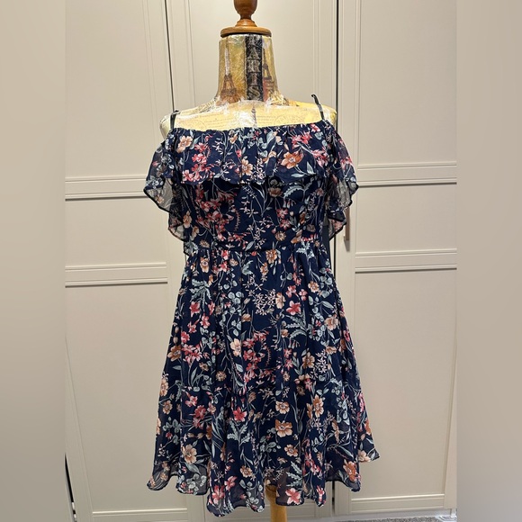 Lulu's Off The Shoulder Floral Navy Dress - Picture 6 of 9